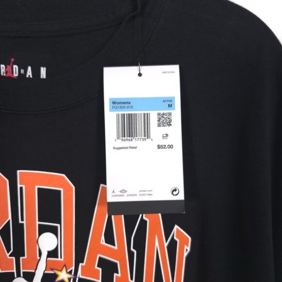 NWT Jordan Women's Short Sleeve Graphic T-Shirt MEDIUM Oversized Fit FQ1325-010 - Picture 11 of 12